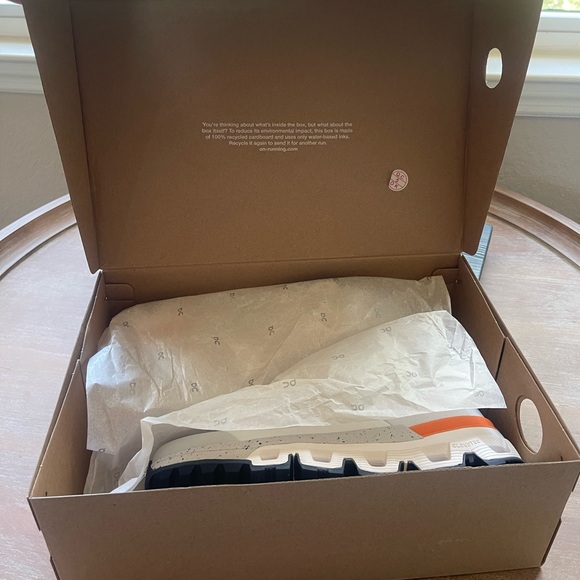 On Cloudtrax Water Repellent Hiking Boots/Shoe | Frost White - Picture 7 of 8